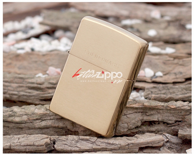 Bật lửa Zippo chính hãng 204 khắc Soild Brass