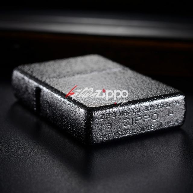 Bật lửa Zippo phiên bản sơn thạch đen