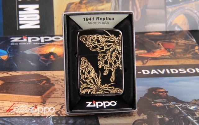 Bật lửa Zippo phiên bản đen khắc bướm vàng