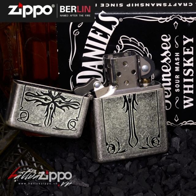 Bật lửa Zippo phiên bản Antique Silver Cross Original