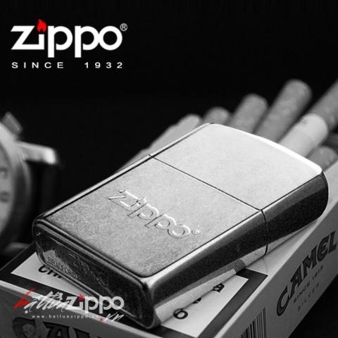 Bật lửa Zippo dập nổi chữ Zippo bạc